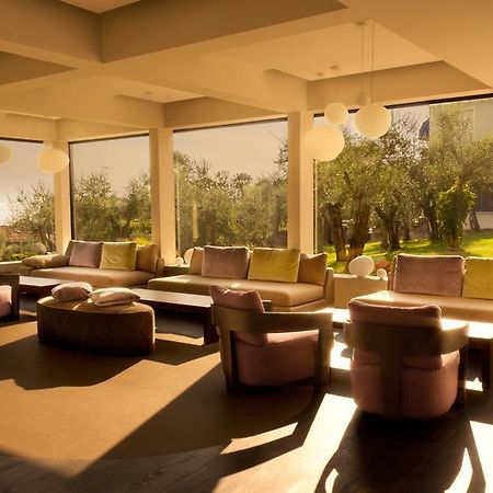 Hotel Desiree - Garda Lake Collection ซีร์มิโอเน ภายนอก รูปภาพ