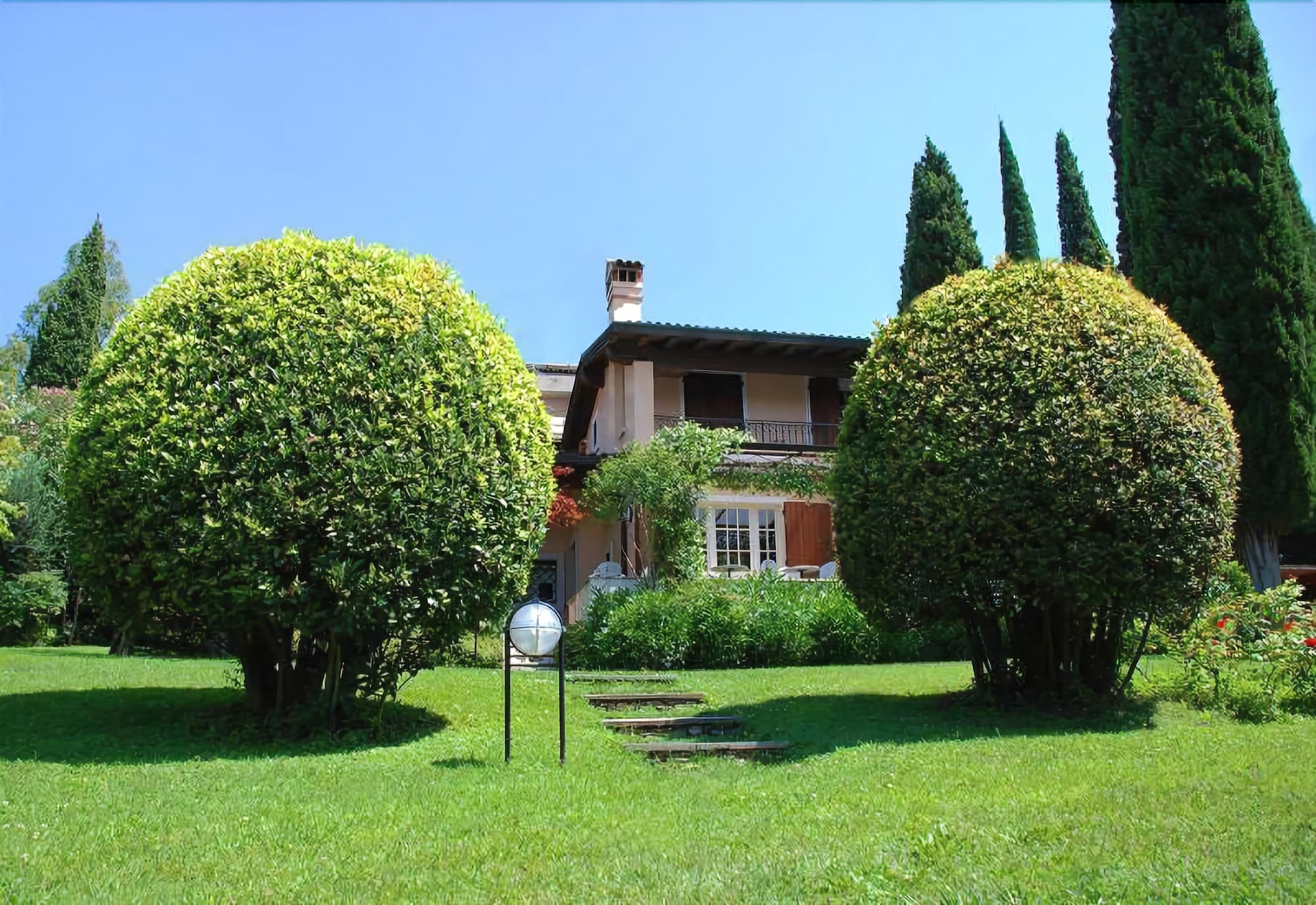 Hotel Desiree - Garda Lake Collection ซีร์มิโอเน ภายนอก รูปภาพ
